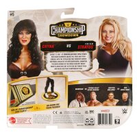Chyna vs. Trish Stratus - MOC - WWF / WWE Championship Showdown - signiert