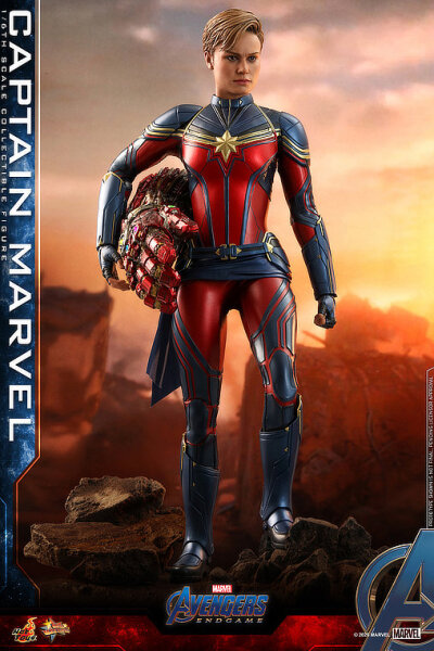 Captain Marvel Carol Danvers 1/6  MMS575 - Avengers Endgame Marvel Hot Toys - MISB