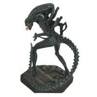 Aliens Xenomoph Warrior - Eaglemoss / Hero Collector Alien & Predator AVP– MIB